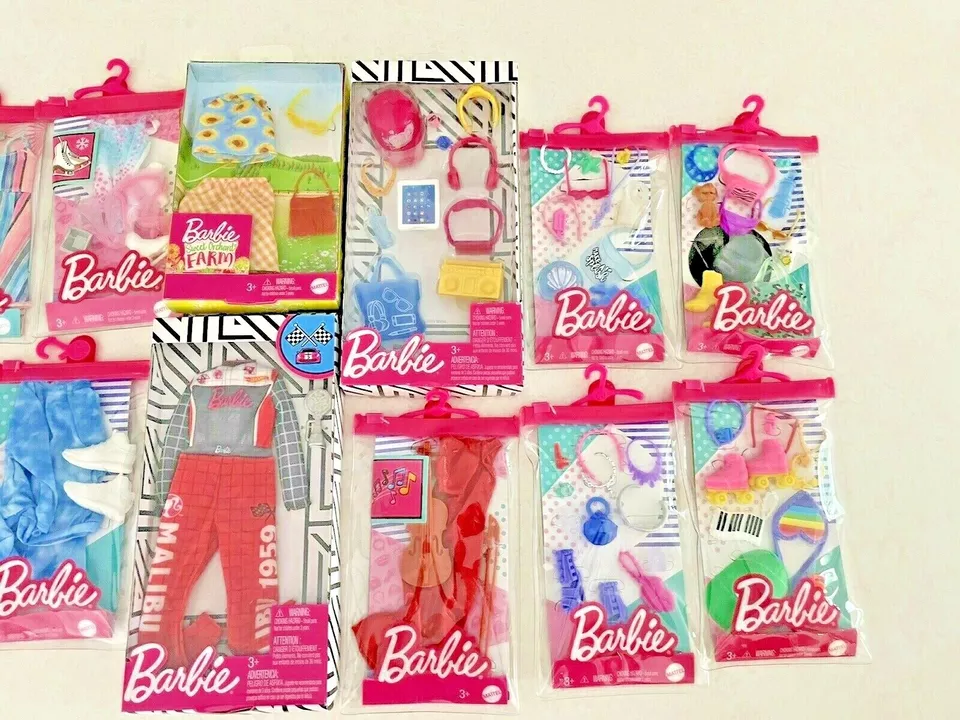 Barbie  Complete Looks Fashion Asst.-GWD96