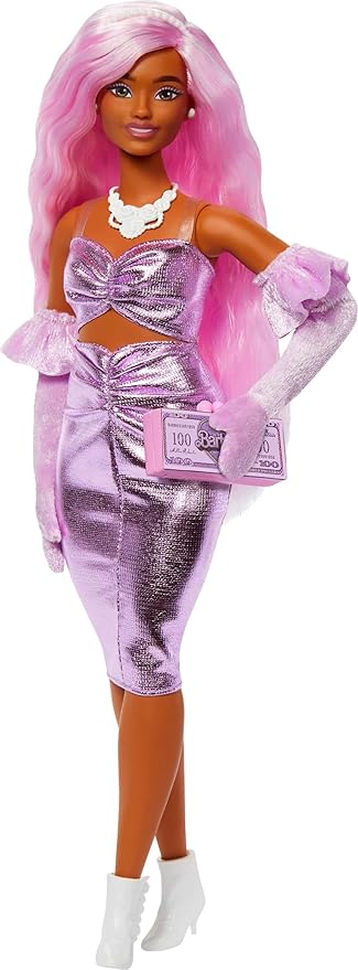 Barbie Barbiecore Deluxe Fashionistas  Curvy -HYV25