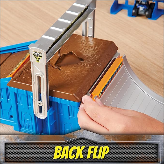 Monster Jam Mini Flip & Go Playset-6064037