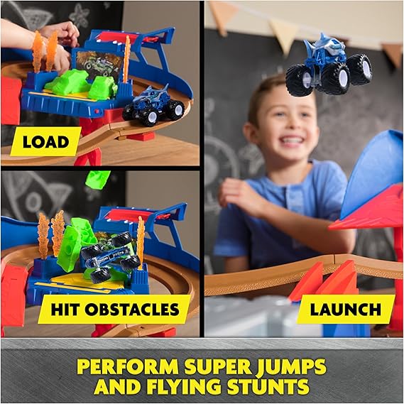 Monster Jam 1:64 Super Charger Speedway