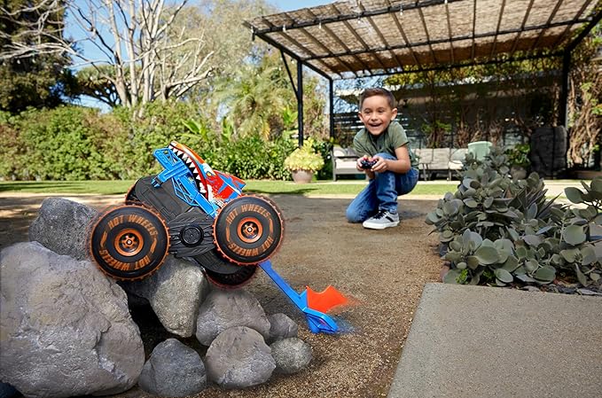 Hot Wheels R/C 1:15 Monster Trucks Tiger Shark Climber-JFR39