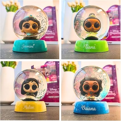 D PRINCESS SNOW LIGHT-UP WITH 3D FIGURINES 