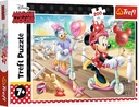 Disney Minnie on the beach   -13262